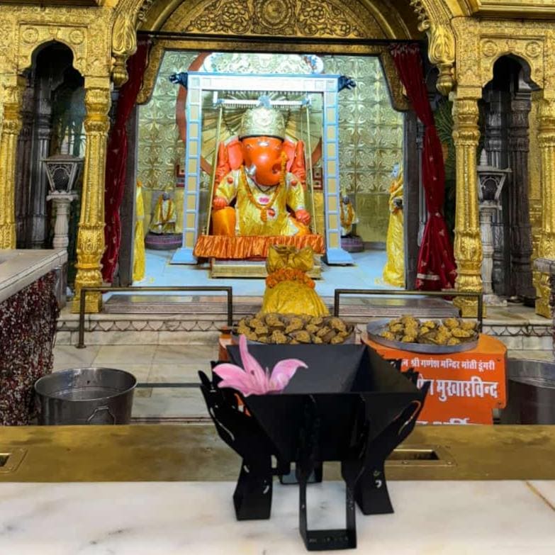 Asht OM Hawan Kund pooja Yajna/ Yagya kund