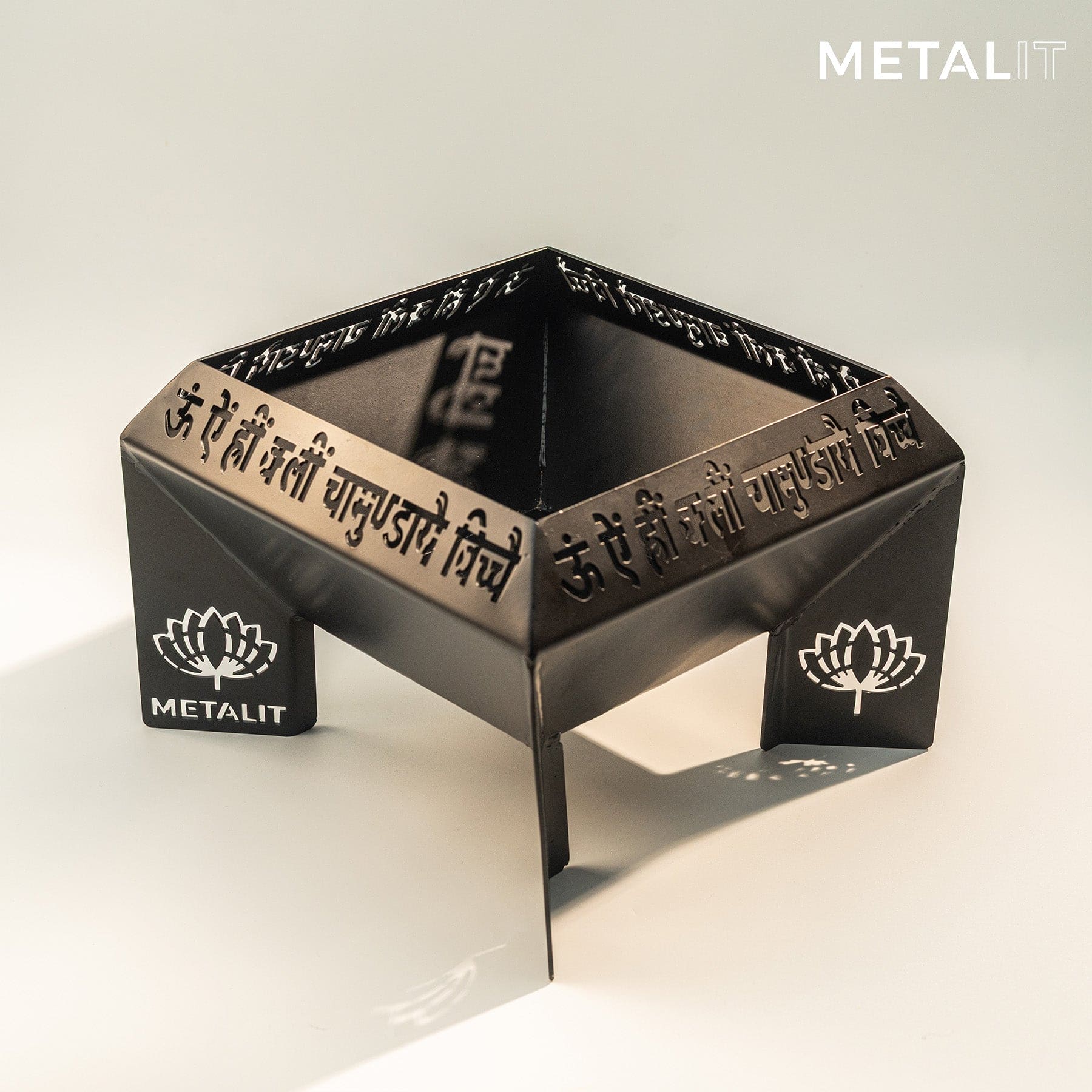 Durga Beej Mantra Hawan Kund Yajna