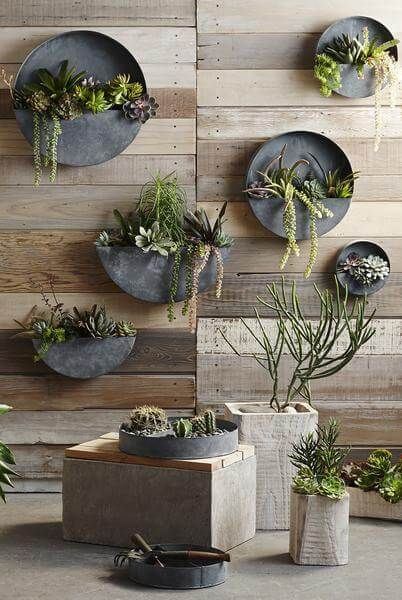 Round wall hanging planter - metalit